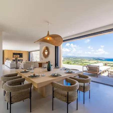 빌라 Exceptional In Santamanza Sea View