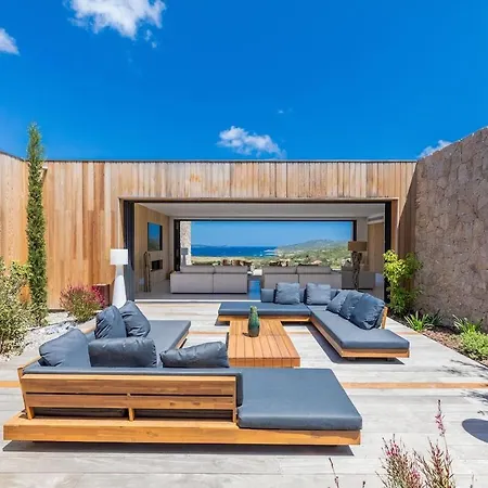 빌라 Exceptional In Santamanza Sea View *